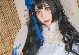 魅力无穷的雯粥粥浴室写真，感受她在静谧空间里的灵动之美！.txt
