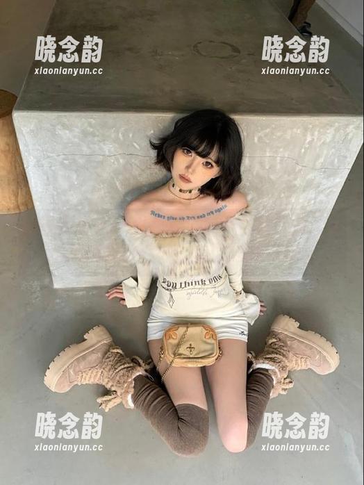 青豆客 - Ann尤美用镂空作品告诉你：无圣光也能演绎出非凡之美！.txt