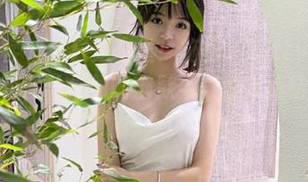 青豆客 – 不只是白丝！施忆佳Kitty酱的图库资源让你领略幽默与美的完美结合，保准让你大笑！.txt