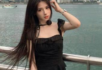 青豆客 – 不容错过的盛宴：金BABY女王最新作品集，挑战你的视觉极限！.txt