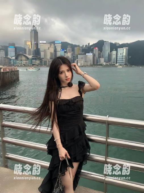 青豆客 - 不容错过的盛宴：金BABY女王最新作品集，挑战你的视觉极限！.txt