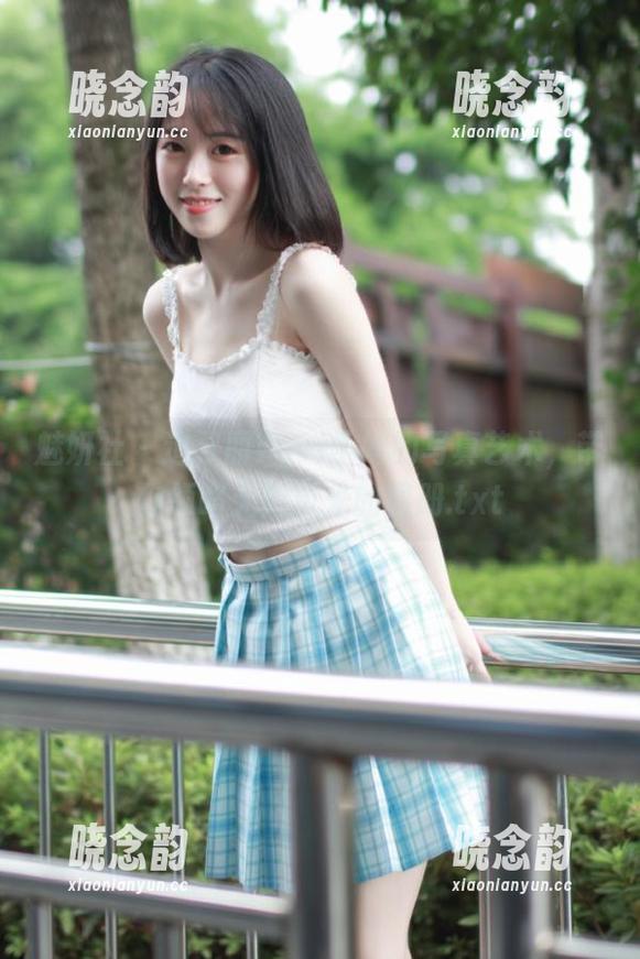魅妍社 - 追寻丽Yovi学妹的写真艺术，带你领略无限风光的图册.txt