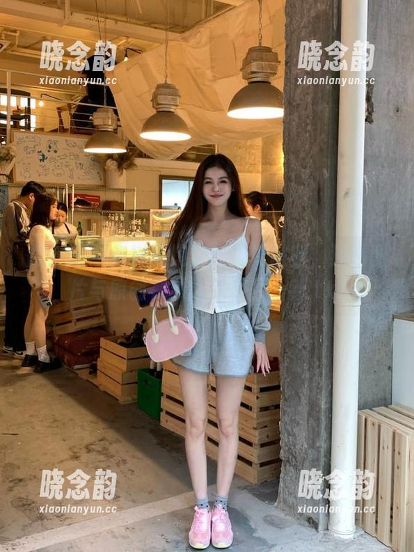 微密圈 - 走进黑饱宝的视觉盛宴，独特图片与原创视频让人耳目一新.txt